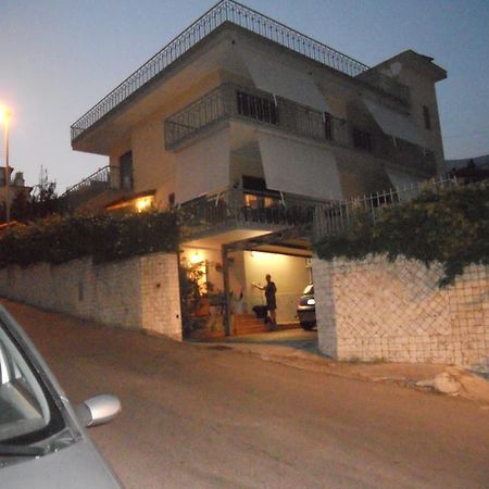 Villa Eleonora Formia Luaran gambar