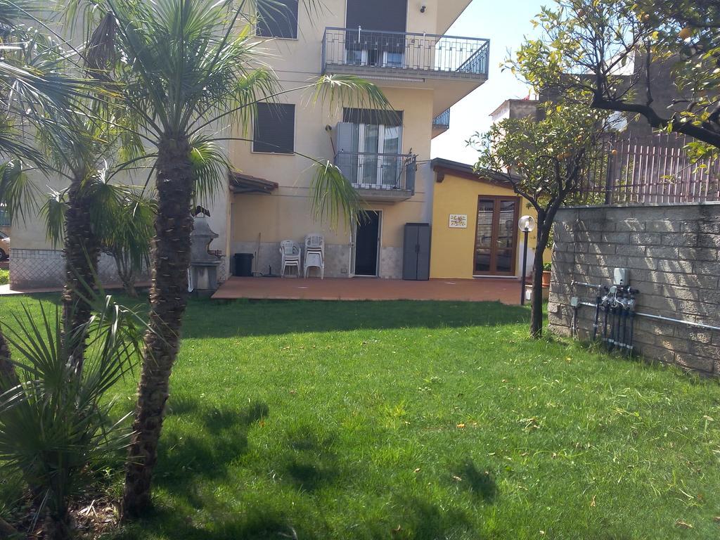 Villa Eleonora Formia Luaran gambar