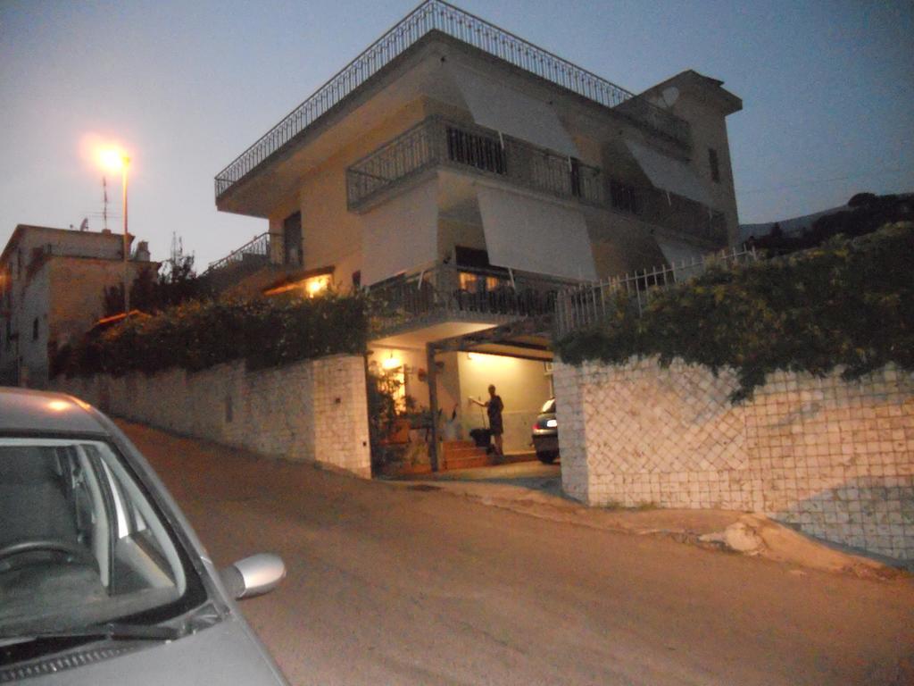Villa Eleonora Formia Luaran gambar